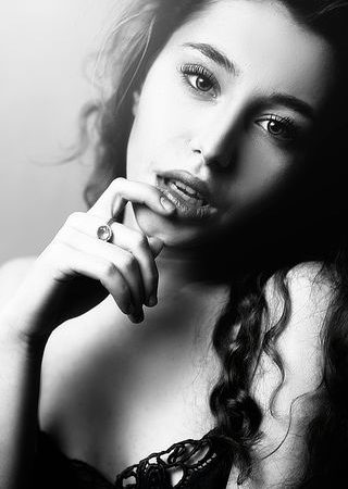 Leczenie trądziku kolagenem – zobacz, co zakupić