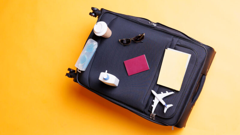 Torba do samolotu 40x30x20 – na co zwrócić uwagę podczas wyboru